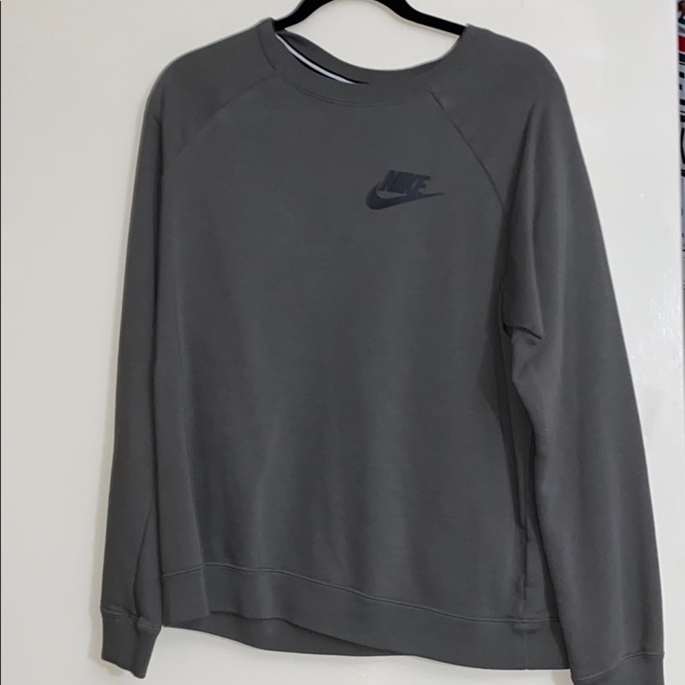 Women’s Nike sportswear sweatshirt